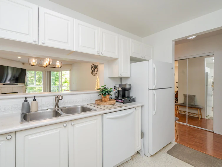 303-16137 83 Avenue, Surrey, BC, V4N 0N1 - 14