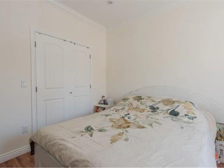 2208 E 41st Avenue, Vancouver, BC, V5P 1L6 - 14