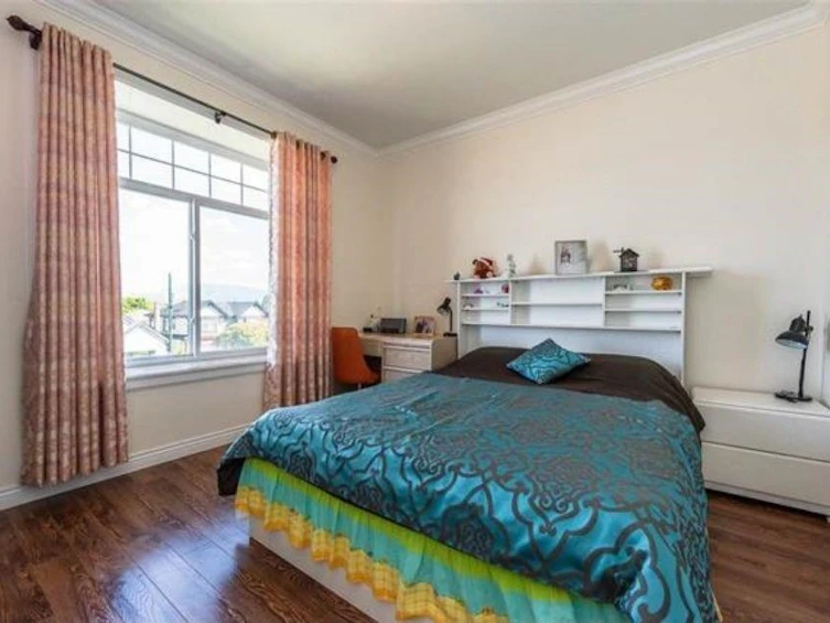 2208 E 41st Avenue, Vancouver, BC, V5P 1L6 - 11
