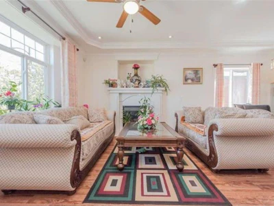 2208 E 41st Avenue - 3