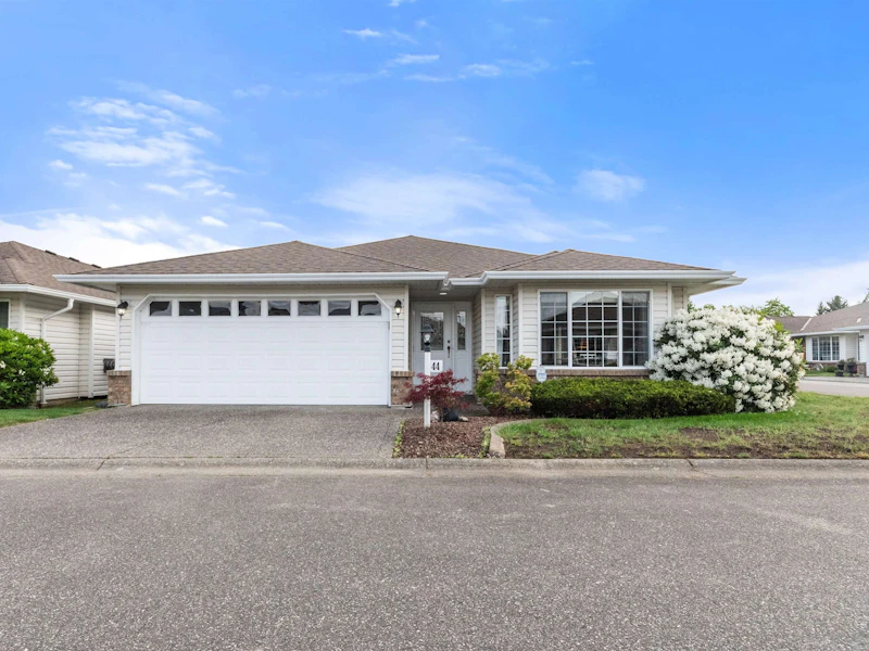 44 - 46485 Airport Road, Chilliwack BC V2P 7Y1