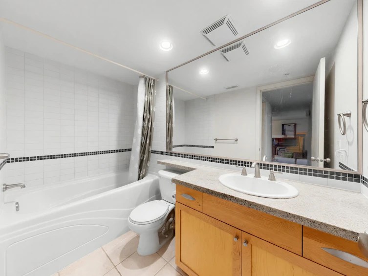 8725 Seascape Drive, West Vancouver, BC, V7W 3J7 - 30
