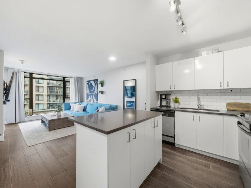 405 - 155 W 1st Street, North Vancouver BC