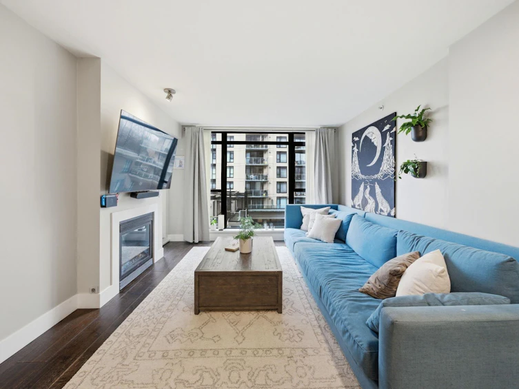 405-155 W 1st Street, North Vancouver, BC, V7M 3N8 - 10