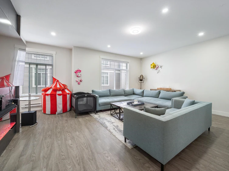 53-11267 133 Street, Surrey, BC, V3R 0E3 - 9