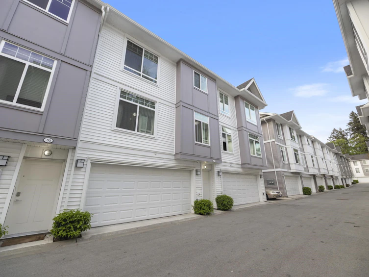 53-11267 133 Street, Surrey, BC, V3R 0E3 - 3