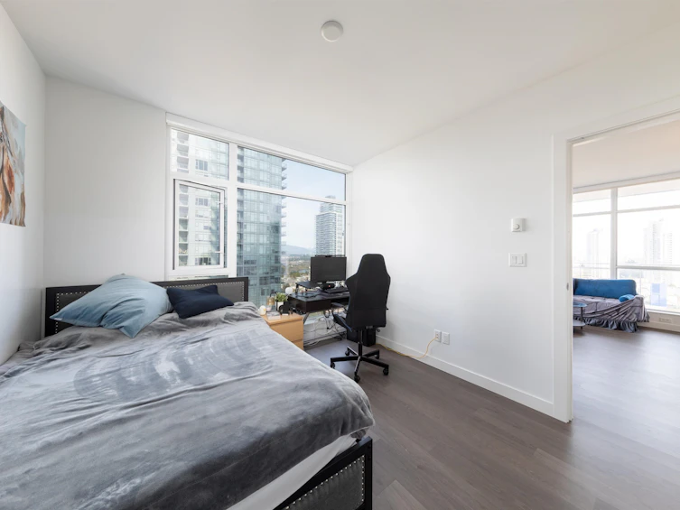 2110-4670 Assembly Way, Burnaby, BC, V5H 0H3 - 20