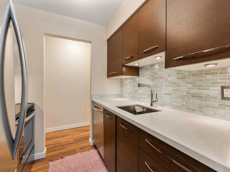 305-1611 E 3rd Avenue, Vancouver, BC, V5N 1H1 - 6