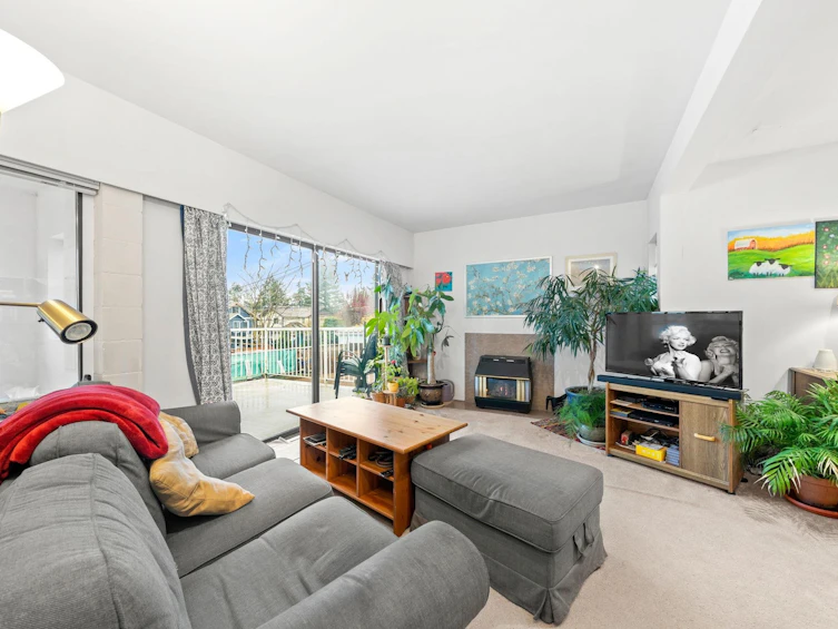 741 E 14th Street, North Vancouver, BC, V7L 2P3 - 2