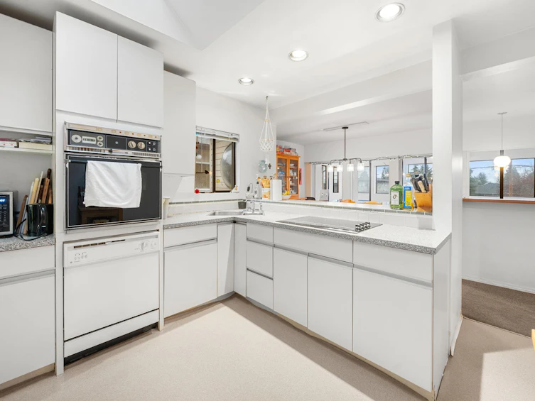 741 E 14th Street, North Vancouver, BC, V7L 2P3 - 8