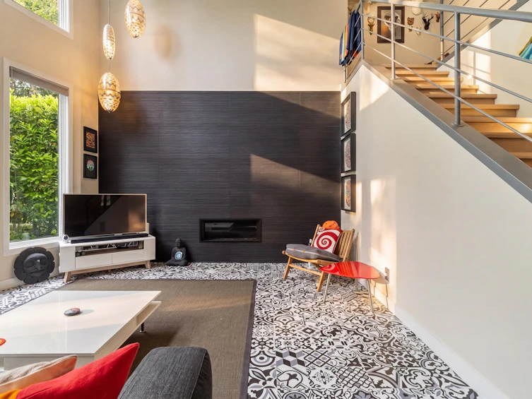 3542 W 2nd Avenue, Vancouver, BC, V6R 1J4 - 3