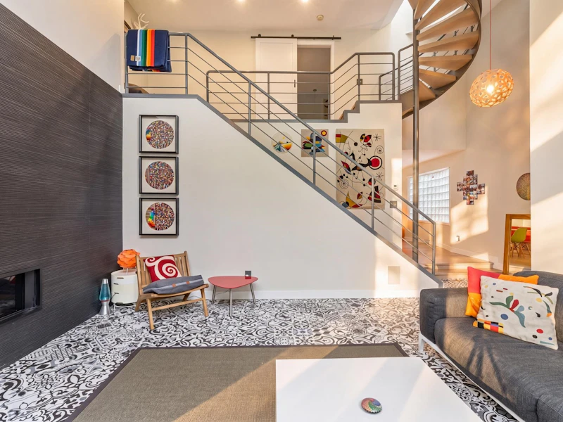 3542 W 2nd Avenue, Vancouver BC V6R 1J4