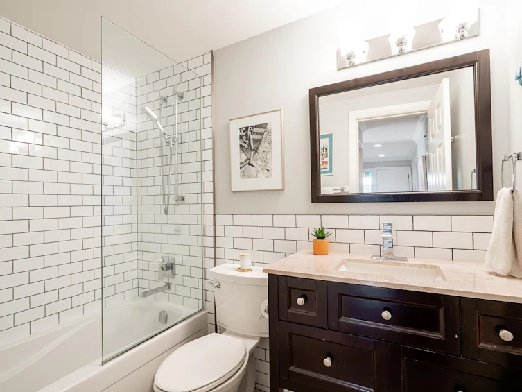 11-229 E 8th Street, North Vancouver, BC, V7L 1Y9 - 25