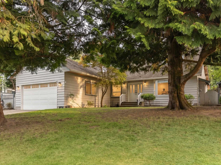 8029 Westlake Street, Burnaby, BC, V5A 2A9 - 16