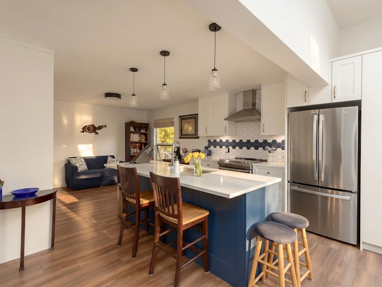 8029 Westlake Street, Burnaby, BC, V5A 2A9 - 19