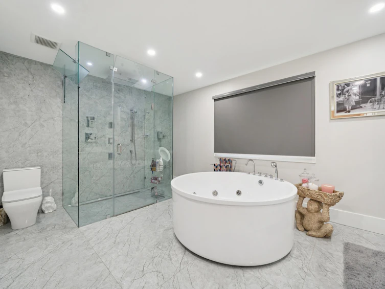 3980 Norwood Avenue, North Vancouver, BC, V7N 3R3 - 22