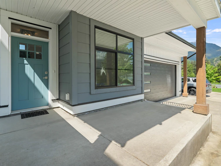 20157 Beacon Road, Hope, BC, V0X 1L2 - 3