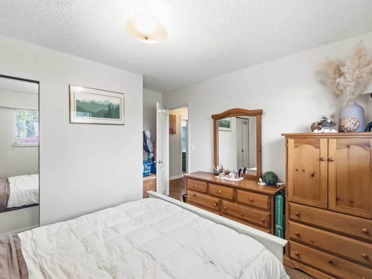 4618 207a Street, Langley, BC, V3A 5N3 - 18
