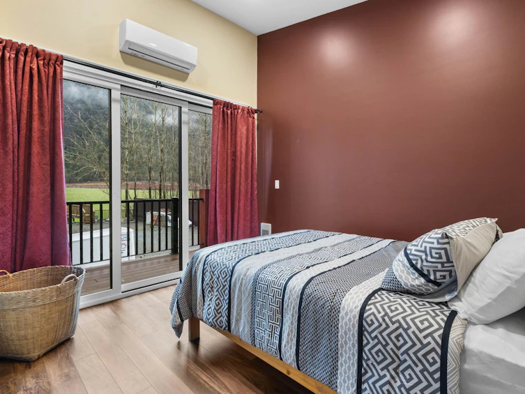 58560 Trans Canada Highway, Hope, BC, V0X 1L2 - 29