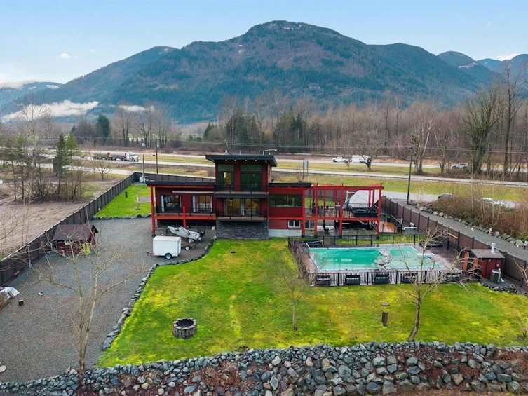 58560 Trans Canada Highway, Hope, BC, V0X 1L2 - 39