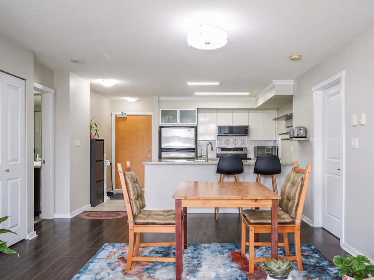 802-2289 Yukon Crescent, Burnaby, BC, V5C 0B2 - 9