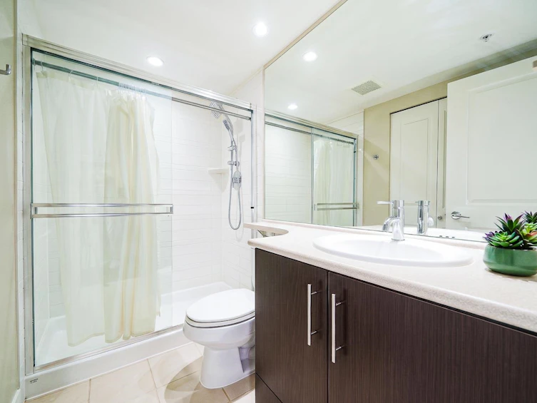 802-2289 Yukon Crescent, Burnaby, BC, V5C 0B2 - 14