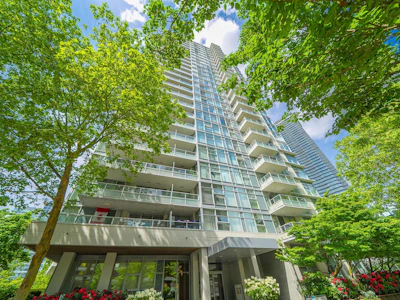 802-2289 Yukon Crescent - 4