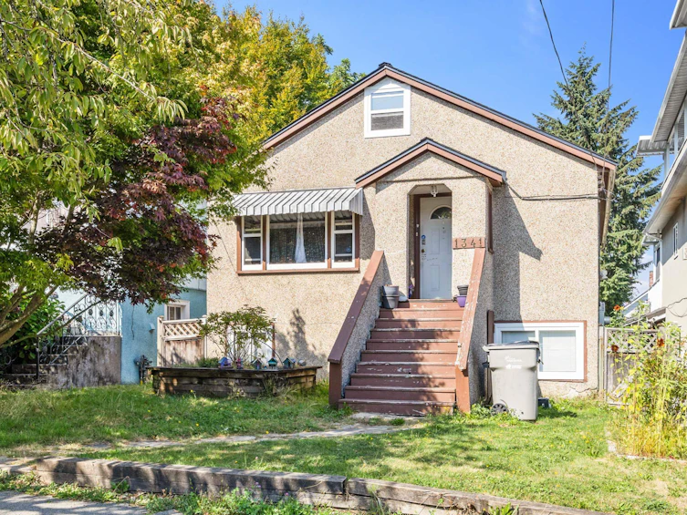 1341 E 29th Avenue, Vancouver, BC, V5V 2T4