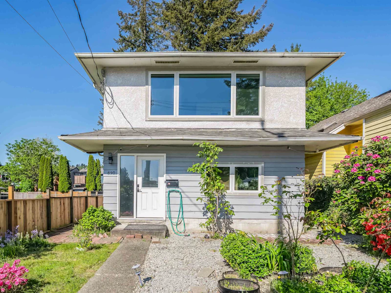 890 Westwood Street, Coquitlam BC V3C 3L3