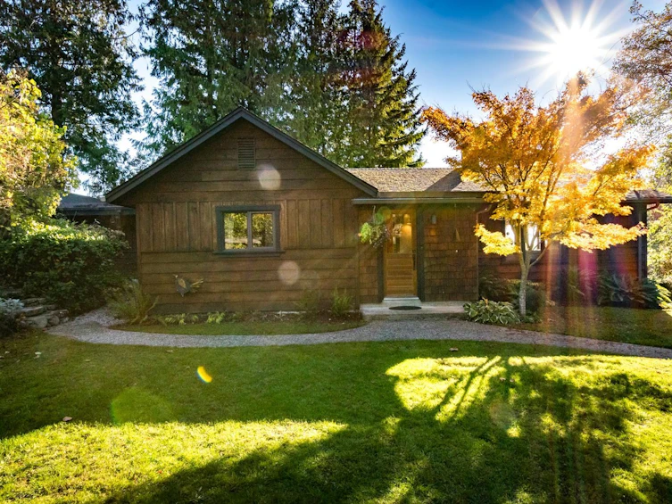 5201 Havies Road, Sechelt, BC, V7Z 0B9 - 3
