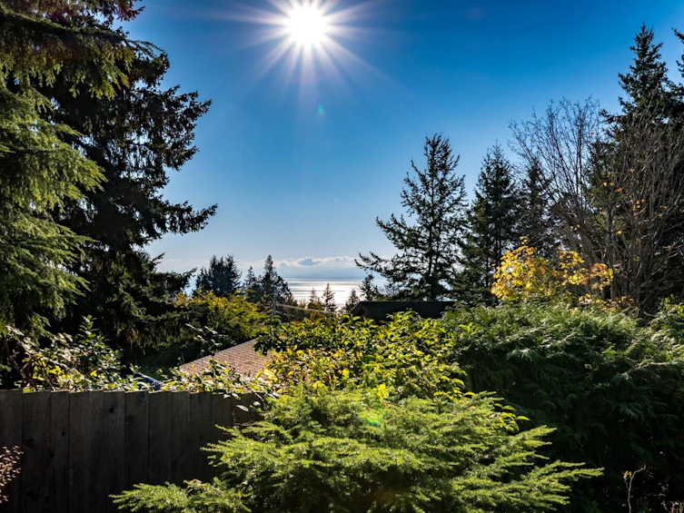 5201 Havies Road, Sechelt, BC, V7Z 0B9 - 26