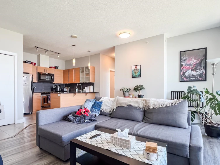 2008-13399 104 Avenue, Surrey, BC, V3T 0C9 - 6