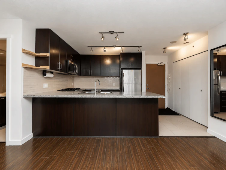 605-660 Nootka Way, Port Moody, BC, V3H 0B7 - 5