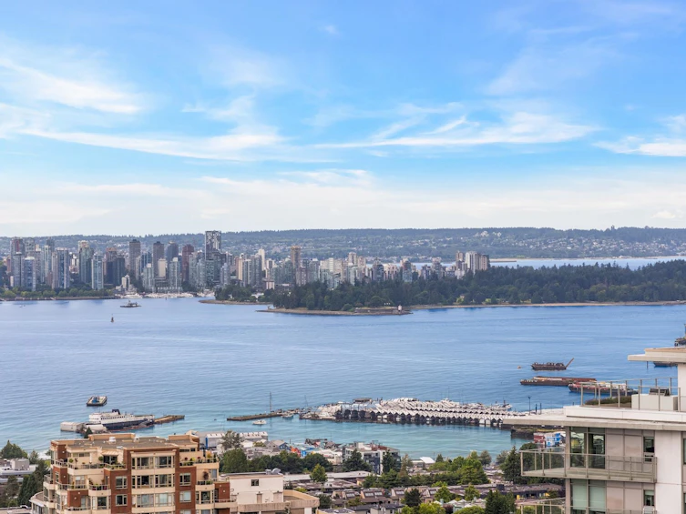2105-125 E 14th Street, North Vancouver, BC, V7L 0E6