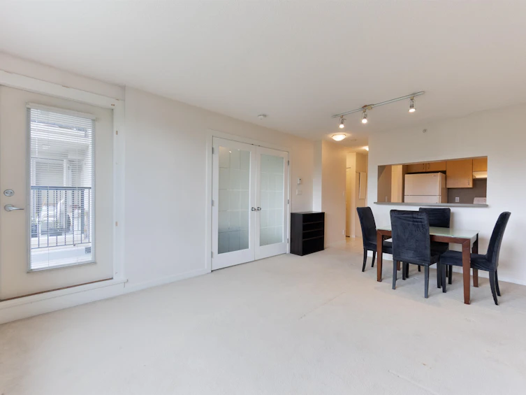 312-3663 Crowley Drive, Vancouver, BC, V5R 6H4 - 9