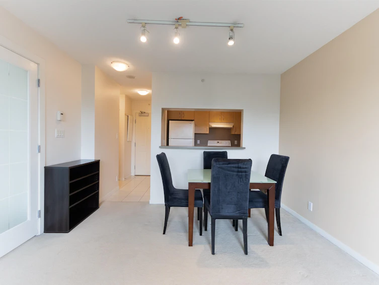 312-3663 Crowley Drive, Vancouver, BC, V5R 6H4 - 6