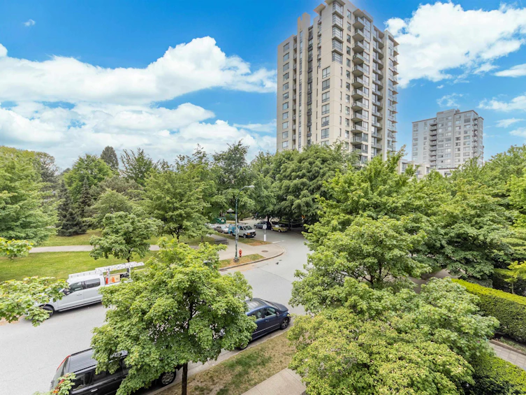 312-3663 Crowley Drive, Vancouver, BC, V5R 6H4 - 22