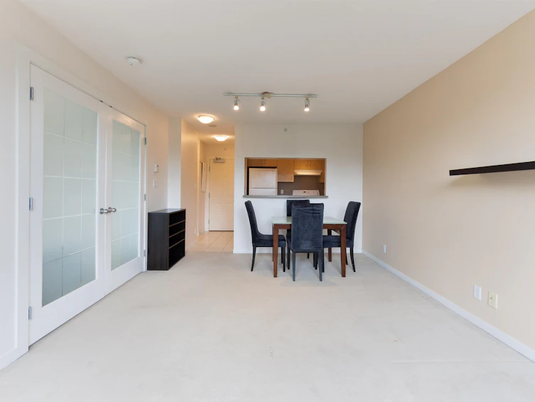 312-3663 Crowley Drive, Vancouver, BC, V5R 6H4 - 7