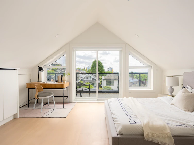 1-3645 Dundas Street, Vancouver, BC, V5K 1S3 - 23