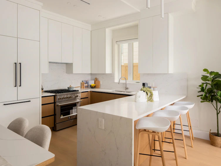 1-3645 Dundas Street, Vancouver, BC, V5K 1S3 - 10