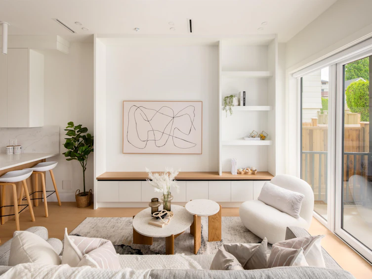 1-3645 Dundas Street, Vancouver, BC, V5K 1S3 - 5