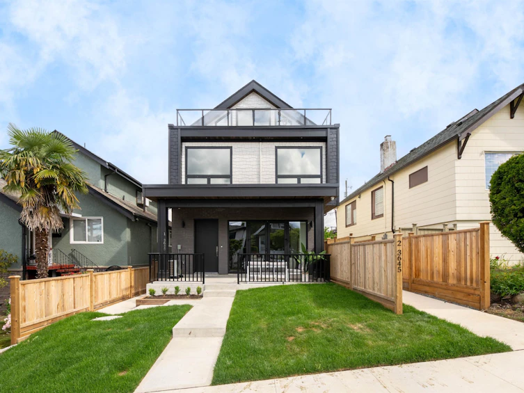 1-3645 Dundas Street, Vancouver, BC, V5K 1S3 - 29