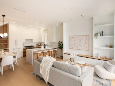 1-3645 Dundas Street - 3