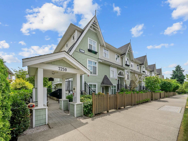 119-7250 18th Avenue, Burnaby, BC, V3N 1H3
