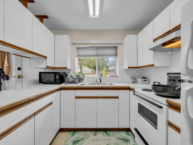 12521 Grove Crescent, Surrey, BC, V3V 2L6 - 29