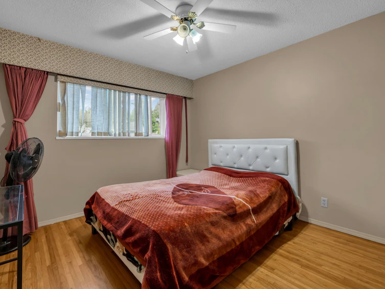 12521 Grove Crescent, Surrey, BC, V3V 2L6 - 31
