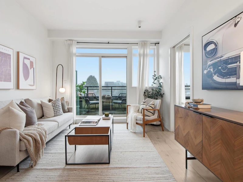 PH6 - 688 E 17th Avenue, Vancouver BC V5V 0A8