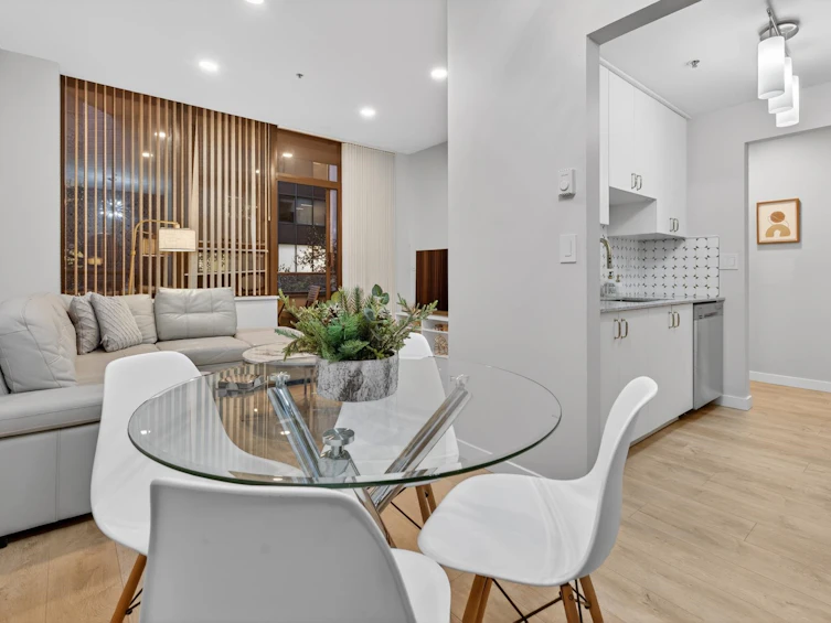311-1010 Howe Street, Vancouver, BC, V6Z 1P5 - 5