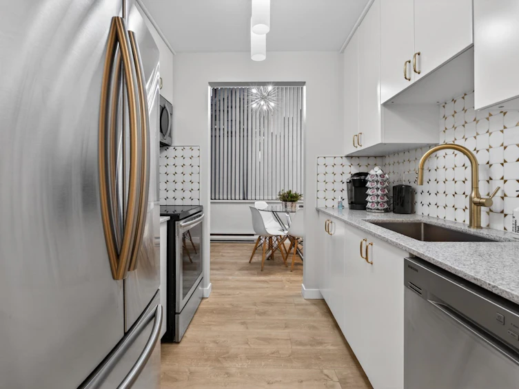 311-1010 Howe Street, Vancouver, BC, V6Z 1P5 - 26