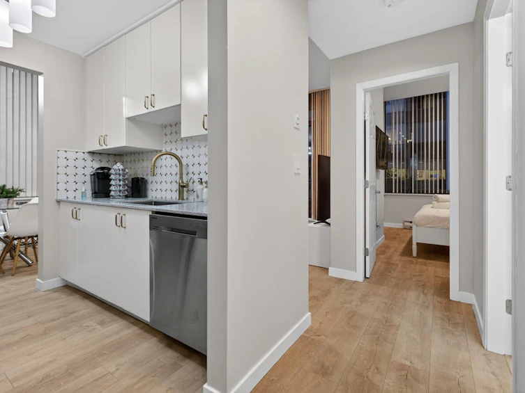 311-1010 Howe Street, Vancouver, BC, V6Z 1P5 - 18
